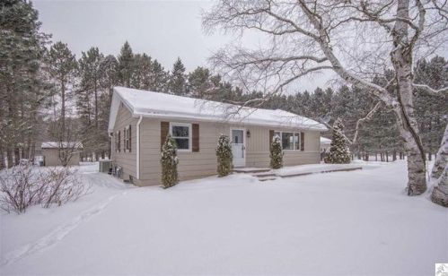 1325 Robin St, Scanlon, MN 55720-7517