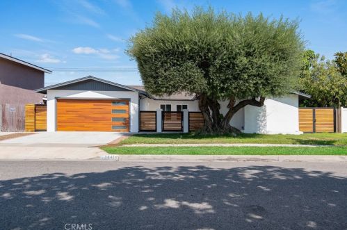 3841 Sycamore Ave, Orange CA  92869-2834 exterior