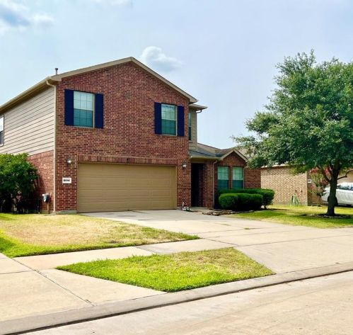 8014 Clover Leaf Dr, Richmond TX  77469-4981 exterior