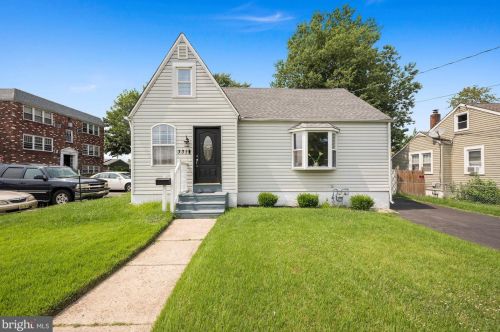 331 Browning Rd, Gloucester, NJ 08031-1907