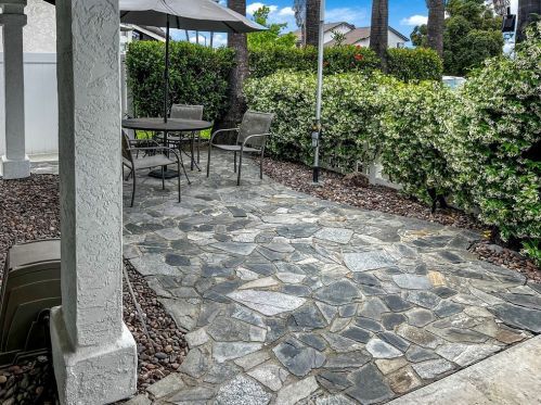 3845 Carnegie Dr, Oceanside, CA 92056-6323