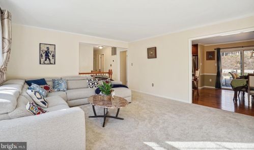 8138 Viola St, Springfield VA  22152-3626 exterior