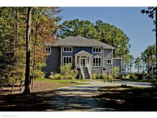 9774 Anchorage Ln, Zanoni, VA 23061-4933