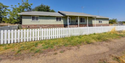 5733 2nd St, Rio Linda, CA 95673-4803