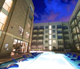 1950 Howell Mill Rd, Atlanta GA  30318-2519 exterior