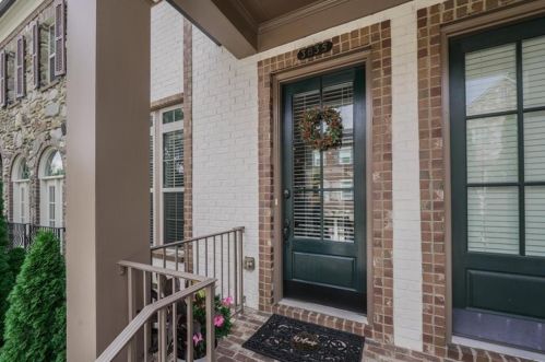 3635 Brookleigh Ln, Atlanta, GA 30319-2206
