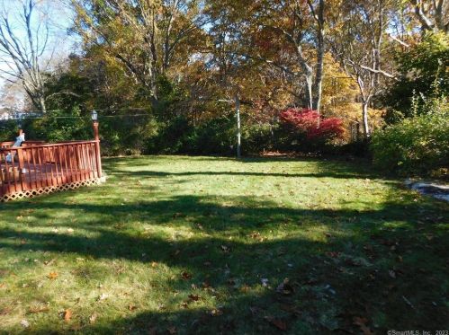 170 Beth Ln, Waterbury, CT 06705-2541