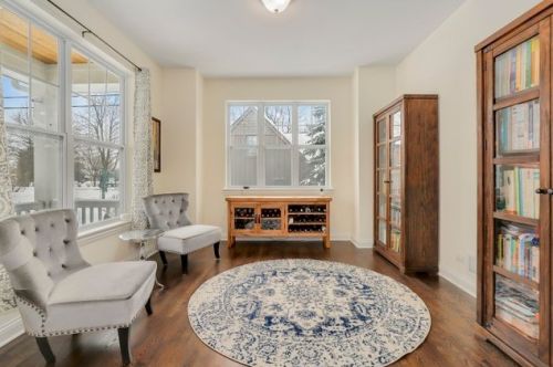 252 Schiller St, Palatine, IL 60067-5312