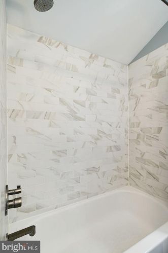 400 Strawbridge Ave, Camden NJ 08108-2001 exterior