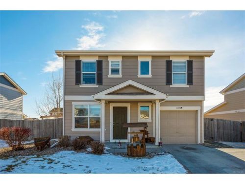887 Stagecoach Dr, Denver, CO 80603-7737