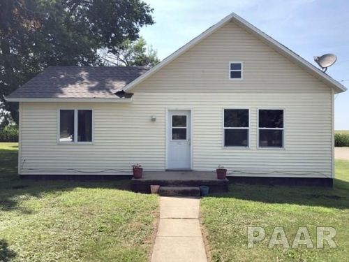 101 Adams St, Varna, IL 61375-9328