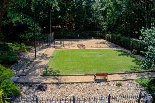 802 Camden Ct, Atlanta GA  30327-4274 exterior