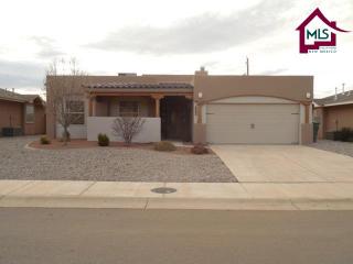 306 Coronado Dr, Alamogordo, NM 88310-6026