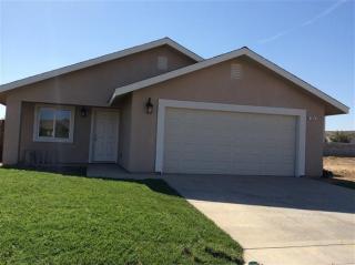 1454 Ardilla Dr, Madera, CA 93638-9307