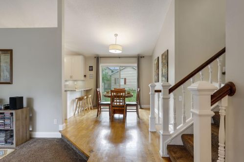 9063 Glacier Rd, Saint Paul MN  55125-3467 exterior