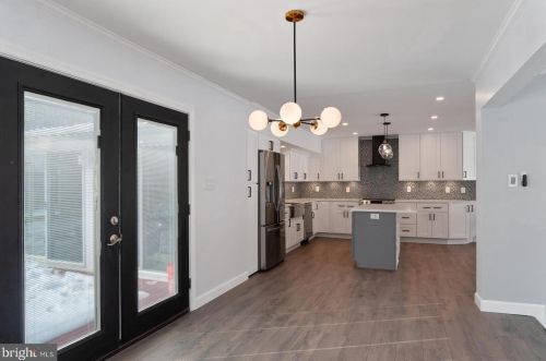 303 Carter Rd, Princeton NJ  08540-7419 exterior