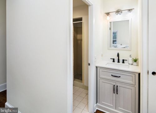 426 Pershing Dr, Silver Spring MD 20910-4489 exterior