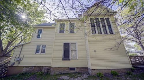 1736 Ames Pl, Saint Paul MN  55106-2954 exterior