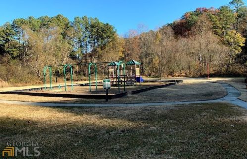 405 Fairburn Rd, Atlanta GA  30331-1900 exterior