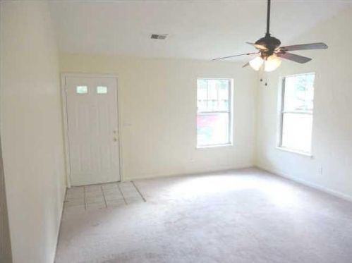 126 Beverly Dr, Ladson SC  29456-6904 exterior