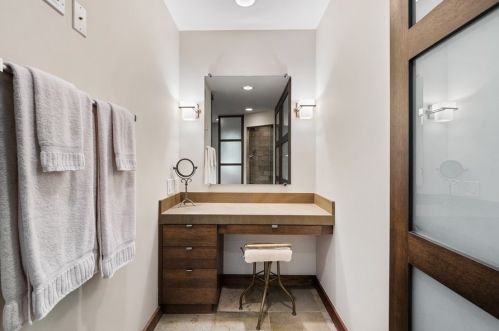 406 Brierhill Rd, Bannockburn IL  60015-4402 exterior