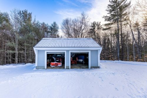 239 Mountain Rd, Unity, NH 03773-1957