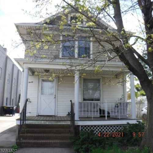 20 Camplain Rd, Manville, NJ 08835-1402