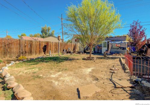 402 Harrison Ave, Wattenburg CO  80621-1711 exterior