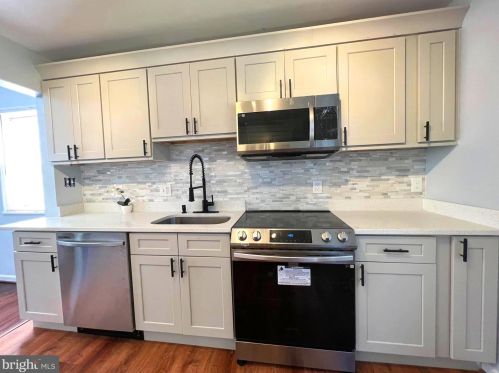 11706 Hatcher Pl, Silver Spring MD 20902-2316 exterior