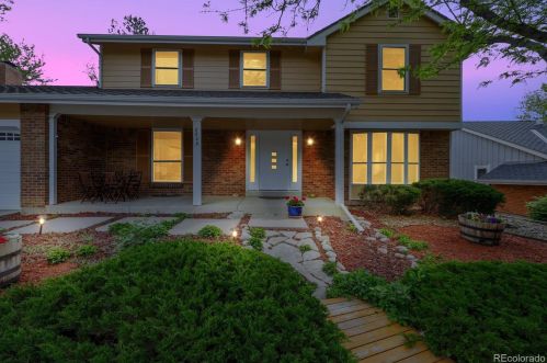 8628 Otero Cir, Englewood, CO 80112-3341