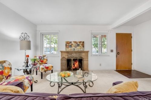 2569 Rome Ave, Anaheim CA  92804-4019 exterior