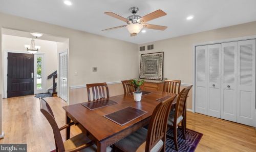 15025 Snowden Dr, Silver Spring MD 20905-5663 exterior