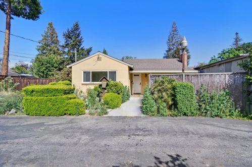 3367 Grant Rd, Mountain View, CA 94040-4305