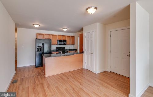 602 43rd St, Philadelphia, PA 19104-1416