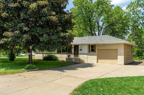 7516 67th Ave, Minneapolis, MN 55428-2208