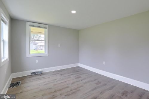 720 Elizabeth St, Lancaster PA  17603-2218 exterior