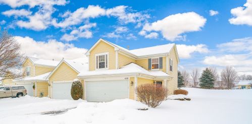 600 Chestnut Rdg, Minooka, IL 60447-9259