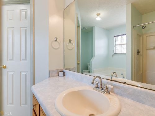 6859 Silver Maple Ct, Rex GA 30273-2359 exterior