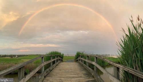 1712 Maryland Ave, Shady Side MD 20764-9750 exterior