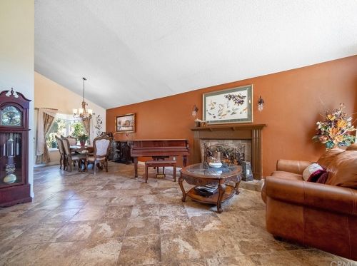 24171 Angela St, El Toro, CA 92630-1808