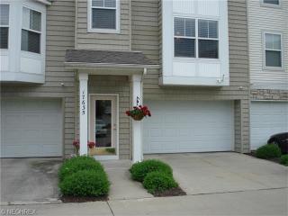 17635 Wildwood Ln, Cleveland, OH 44119-2695