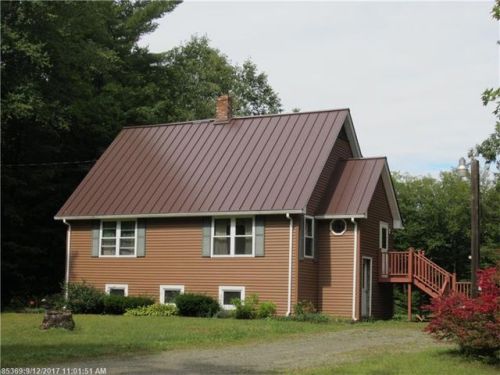 96 Upper Narrows Ln, Winthrop, ME 04364-3612