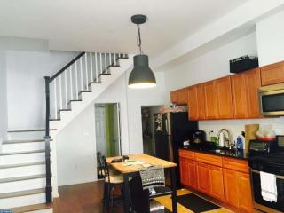 1701 19th St, Philadelphia PA  19145-2120 exterior