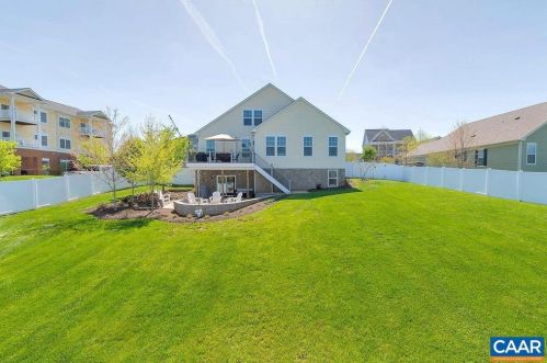 354 Claremont Ln, Crozet, VA 22932-3378
