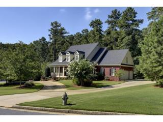 887 Foxwerthe Dr, Kennesaw, GA 30152-2881