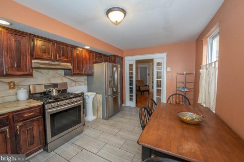 1413 Juniper St, Philadelphia PA  19147-4924 exterior