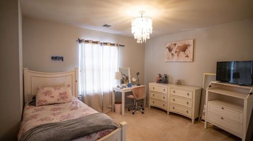 1136 Beechwood Dr, Uhland TX 78640-5718 exterior