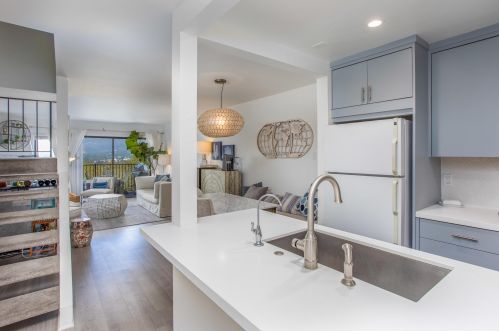 988 Miramonte Dr, Santa Barbara, CA 93109-1380