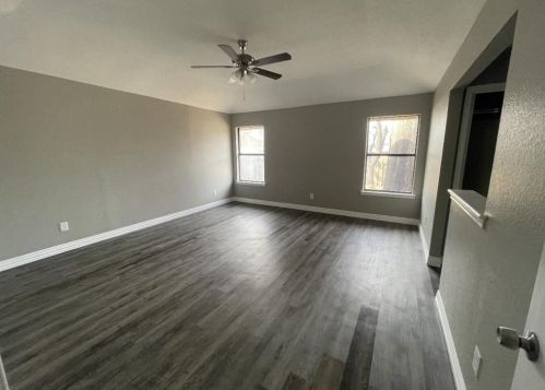 2612 Meadow Dr, Fort Worth, TX 76133-7210