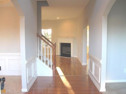 3881 Pin Oak St, Lithonia, GA 30038-3360